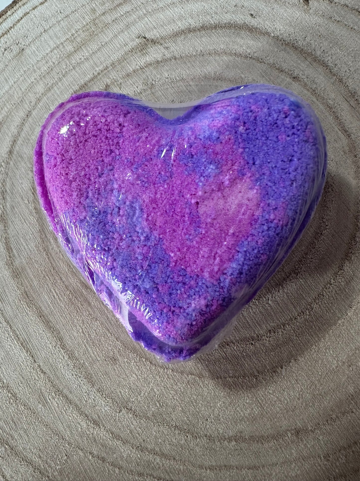 Parma violet heart bath bomb