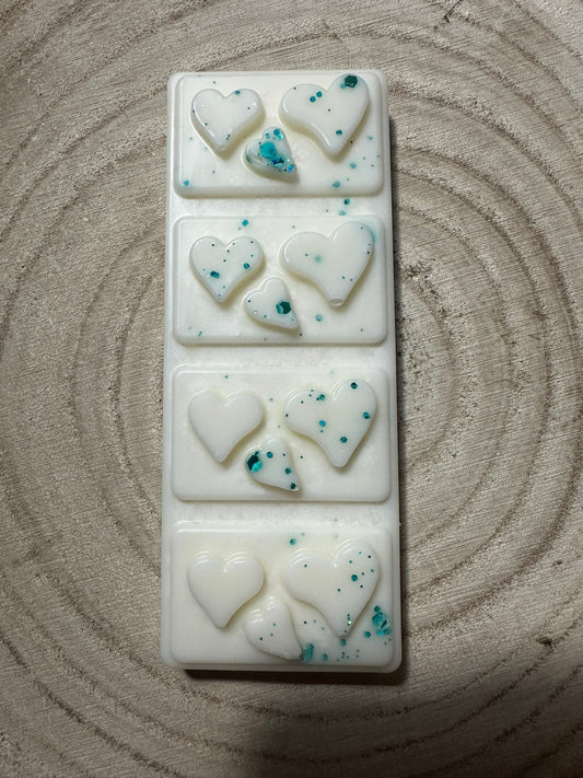 Heart snap bar