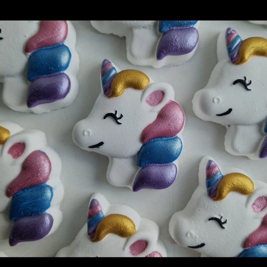 Unicorn bath bomb